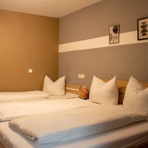 Dreibettzimmer